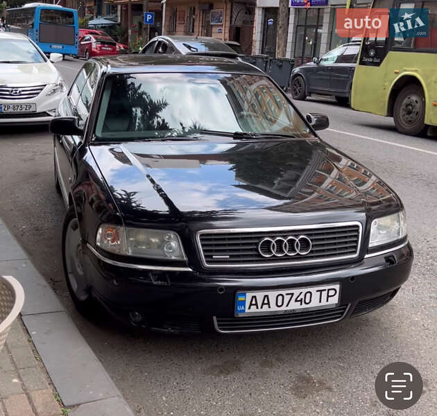 Audi A8 2001