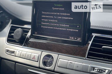 Седан Audi A8 2012 в Києві