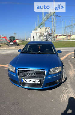 Седан Audi A8 2007 в Хусте