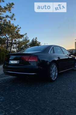 Седан Audi A8 2014 в 