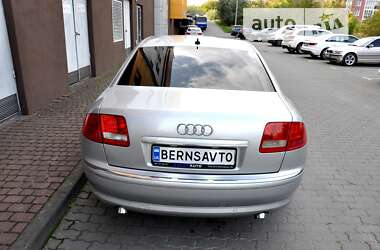 Седан Audi A8 2005 в 
