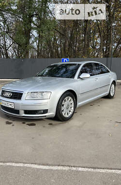 Седан Audi A8 2004 в Киеве