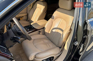 Седан Audi A8 2013 в Киеве