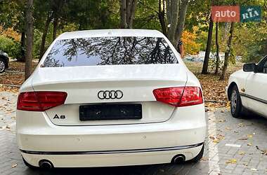 Седан Audi A8 2012 в Одессе