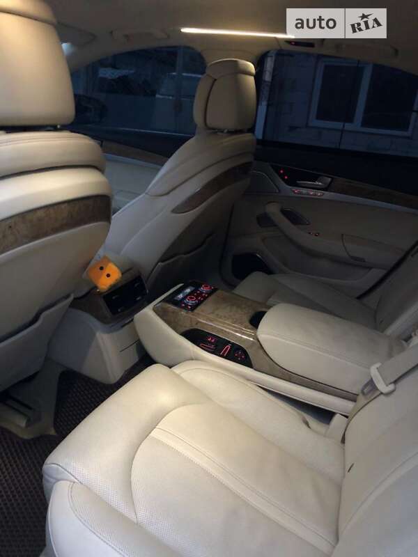 Седан Audi A8 2010 в Звягелі фото 14 Седан Audi A8 2010 в Звягелі
