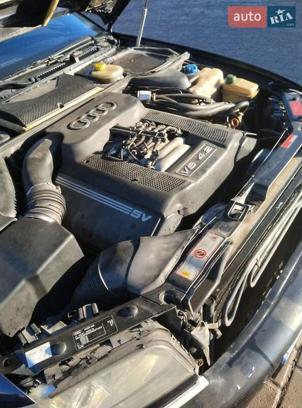 Седан Audi A8 1999 в Тернополі