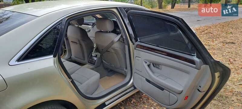Седан Audi A8 2007 в Первомайске