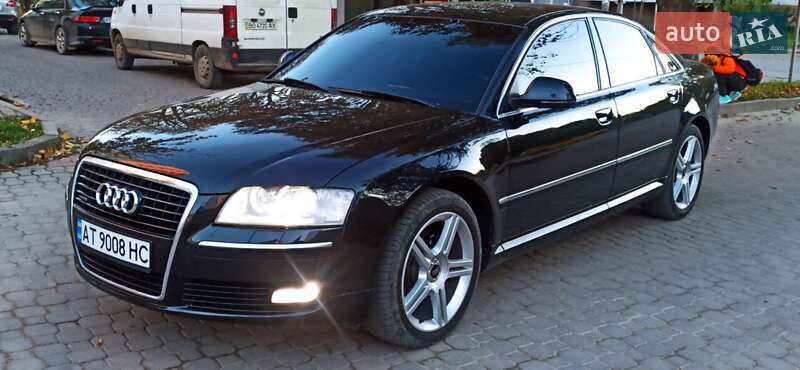 Седан Audi A8 2009 в Ивано-Франковске