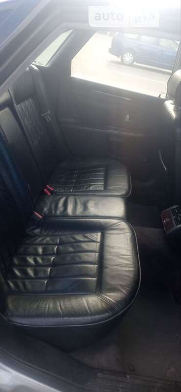 Седан Audi A8 1997 в Вышгороде