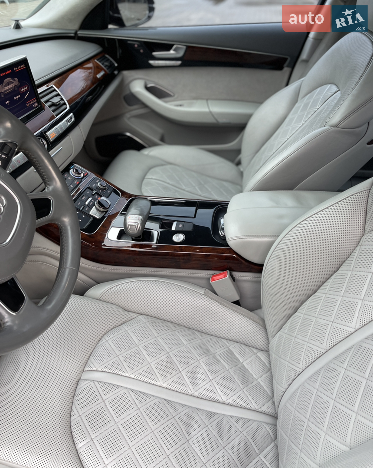 2013 Audi A8 - мініатюра 10
