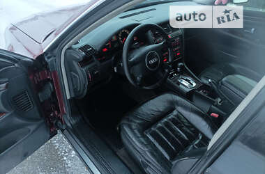 Седан Audi A8 2000 в Чигирине