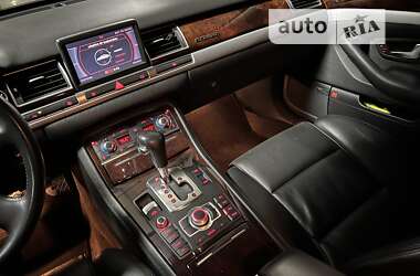 Седан Audi A8 2006 в Киеве