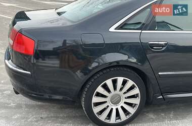 Седан Audi A8 2004 в Киеве