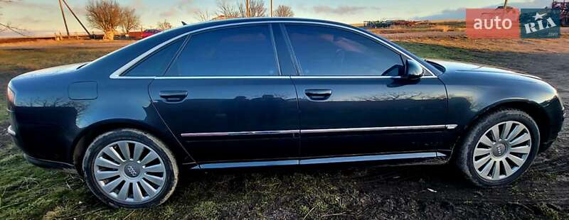 Седан Audi A8 2005 в Очакове