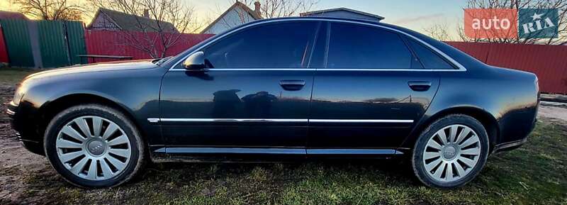 Седан Audi A8 2005 в Очакове