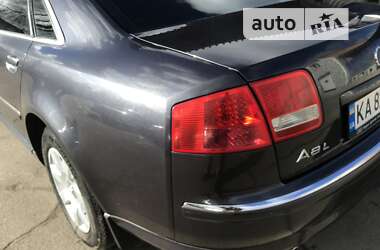 Седан Audi A8 2004 в Києві