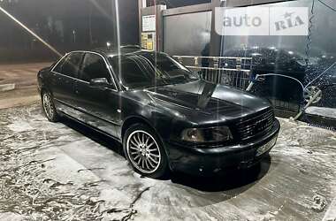 Седан Audi A8 2000 в Львові