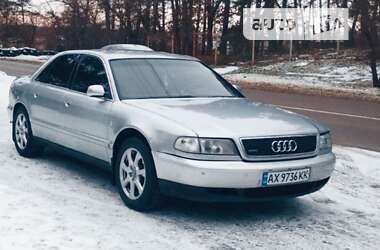 Седан Audi A8 1996 в Обухові
