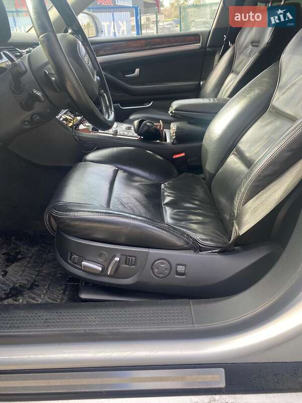 Седан Audi A8 2008 в Киеве