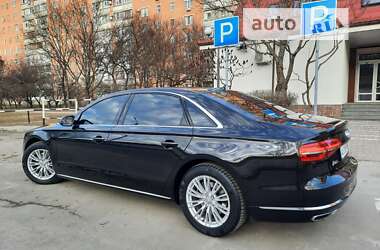 Седан Audi A8 2017 в Полтаве