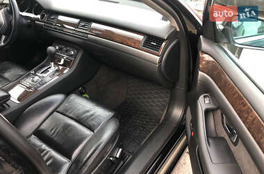 Седан Audi A8 2003 в 