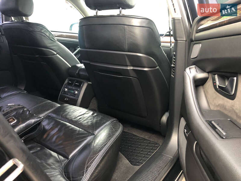 Седан Audi A8 2003 в Житомире