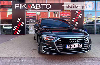 Седан Audi A8 2018 в Львове