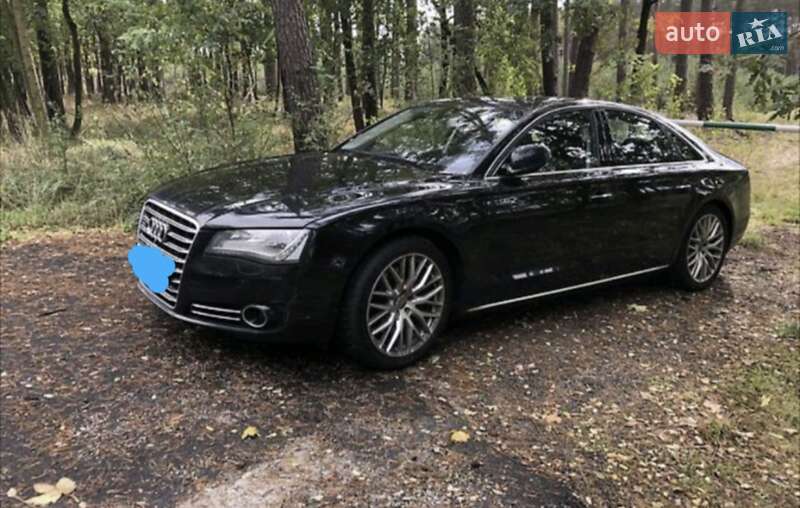 Седан Audi A8 2013 в Хмельницком