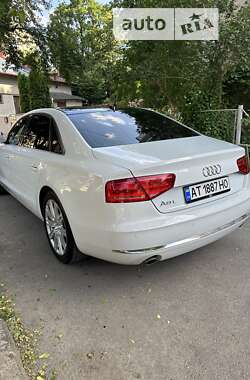 Седан Audi A8 2013 в Ивано-Франковске