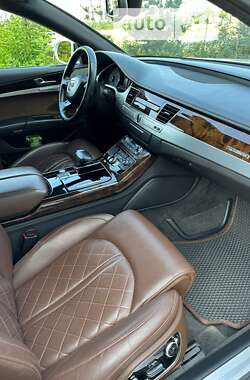 Седан Audi A8 2013 в Ивано-Франковске
