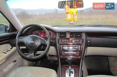 Седан Audi A8 1995 в 