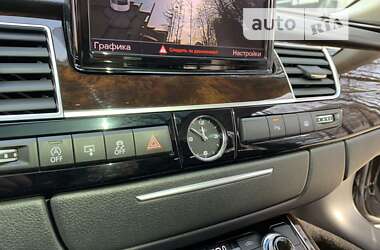 Седан Audi A8 2017 в Тернополі