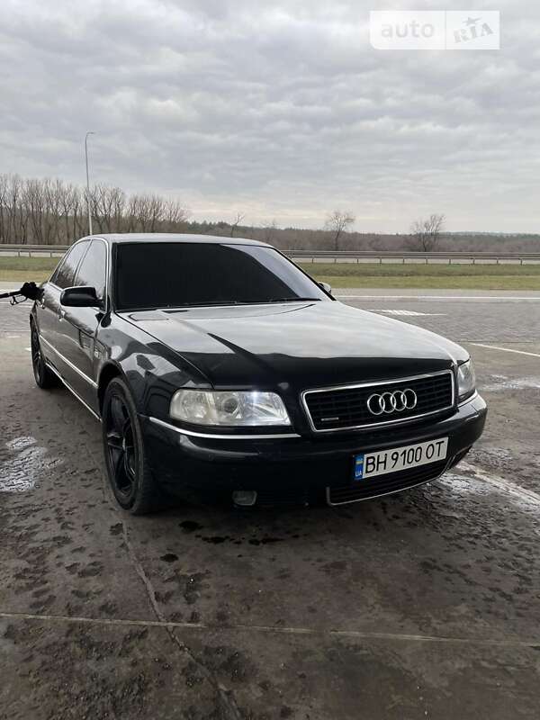 Audi A8 1999