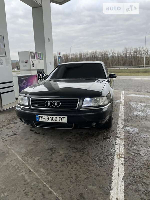 Седан Audi A8 1999 в Одессе