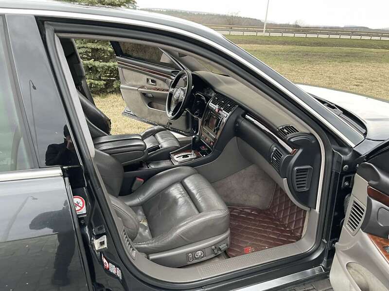 Седан Audi A8 1999 в Одессе