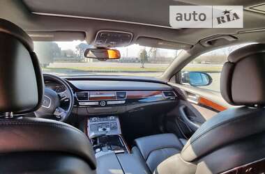 Седан Audi A8 2013 в 