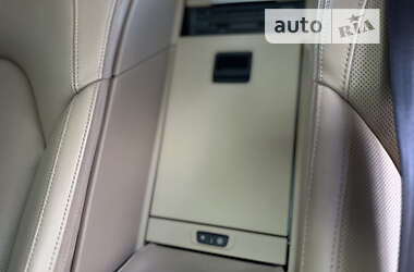 Седан Audi A8 2012 в Киеве