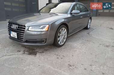 Седан Audi A8 2015 в 