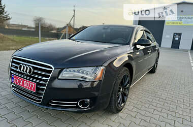 Седан Audi A8 2013 в Нововолинську