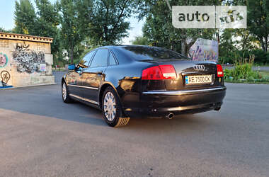 Седан Audi A8 2005 в Днепре