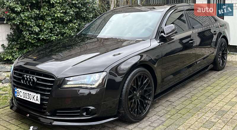 Audi A8 2012