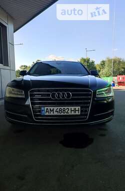 Седан Audi A8 2017 в Києві