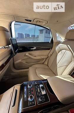 Седан Audi A8 2013 в Киеве