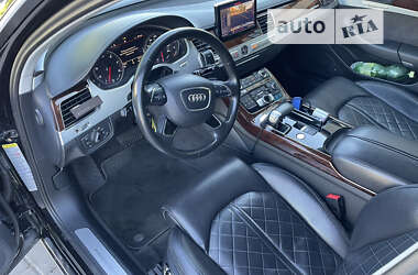 Седан Audi A8 2012 в Киеве