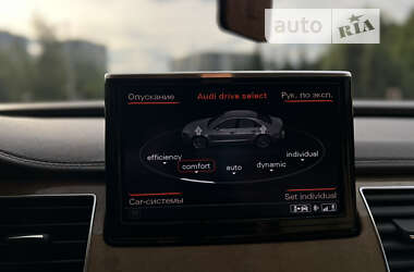 Седан Audi A8 2013 в Калуше