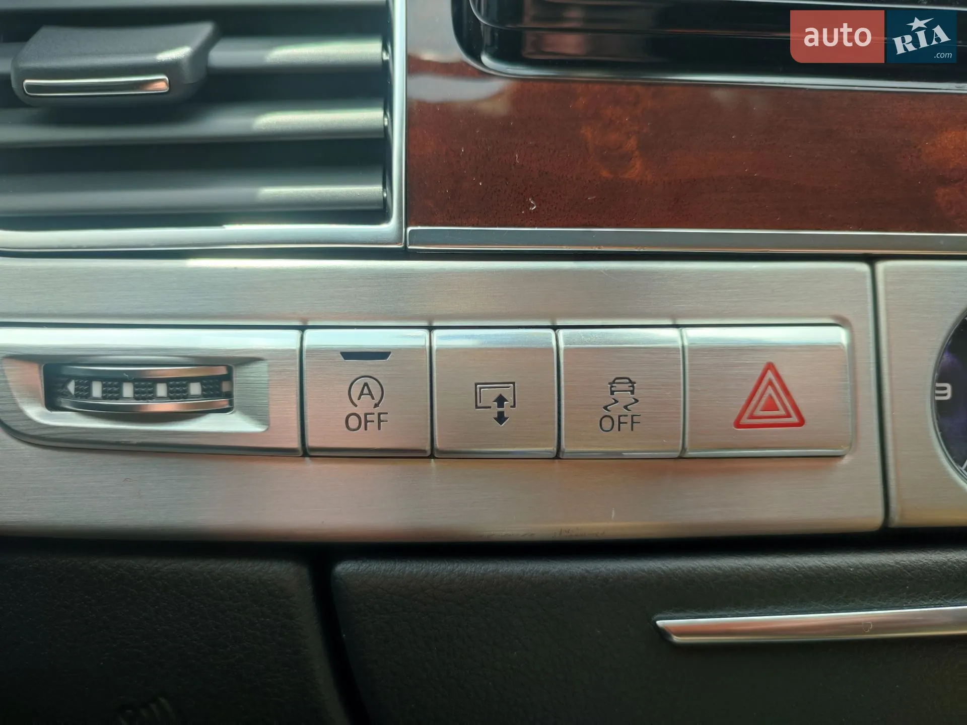 2013 Audi A8 - мініатюра 30