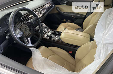 Седан Audi A8 2012 в Киеве