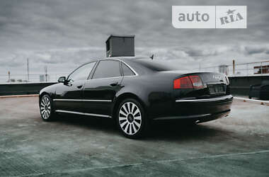 Седан Audi A8 2005 в Киеве