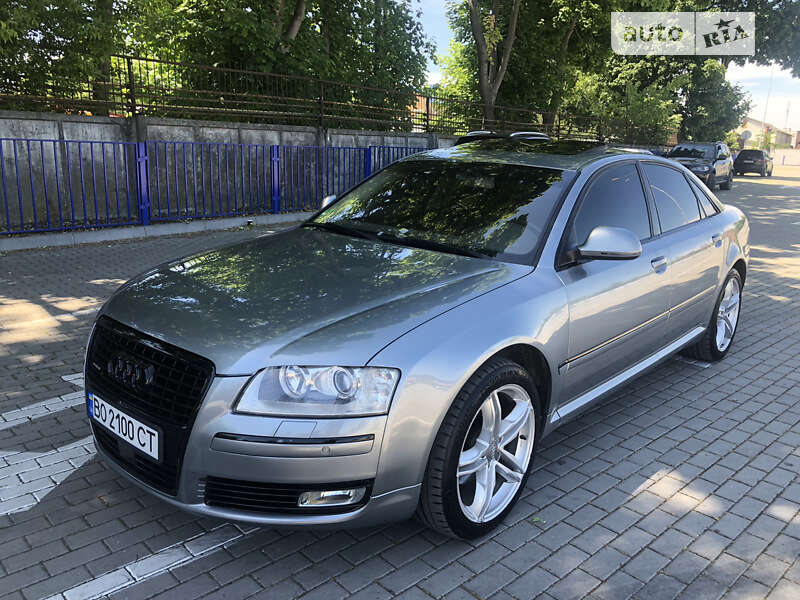 Седан Audi A8 2009 в Копичинці