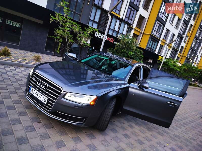 Седан Audi A8 2015 в Ивано-Франковске